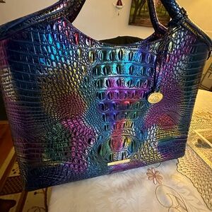 Brahmin Spotlight Metallic Large Elaine